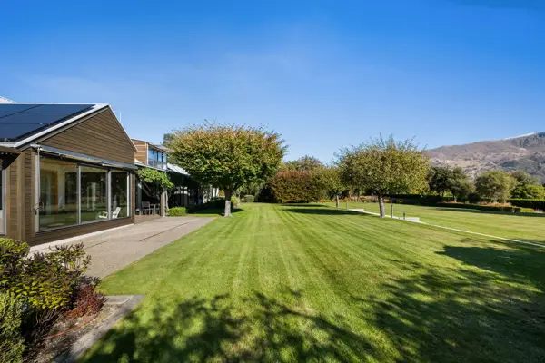 248 Beacon Point Road, Wanaka, photos 15