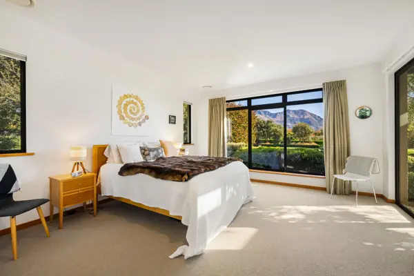 248 Beacon Point Road, Wanaka, photos 17