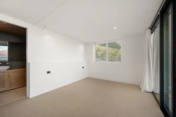 66 Cedar Drive, Kelvin Heights, Queenstown, photos 28