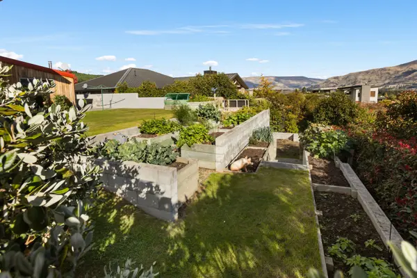 59 Infinity Drive, Wanaka, photos 28