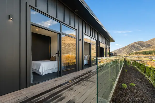 9 Kahiwi Drive, select 4