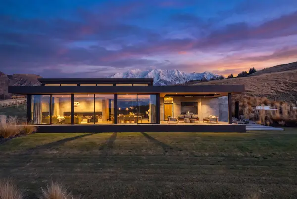 277 Littles Road, studio hero image 1