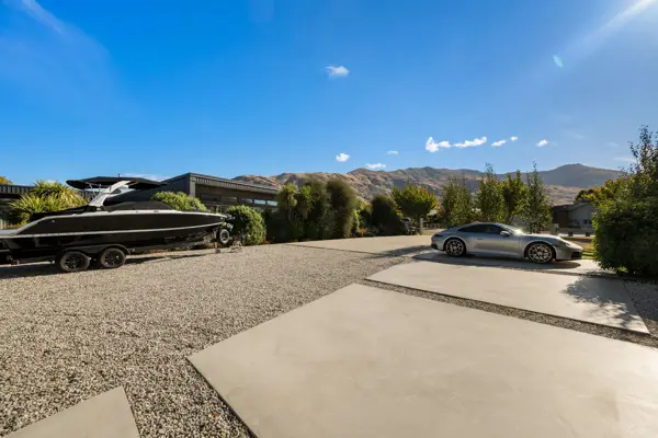 24 Mountain View Drive, Wanaka, photos 38