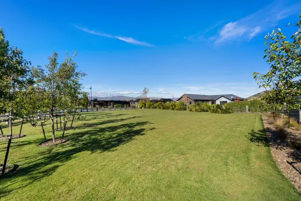 24 Mountain View Drive, Wanaka, photos 47