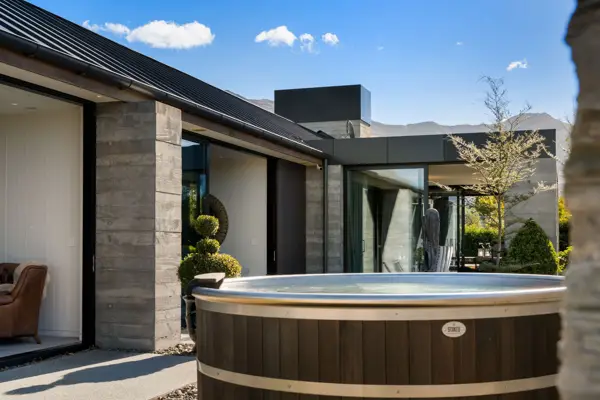 24 Mountain View Drive, Wanaka, photos 58