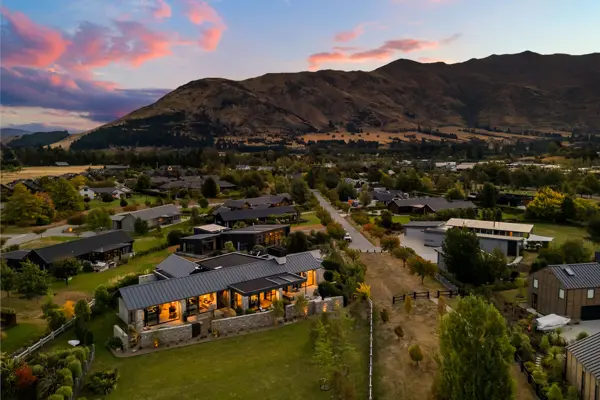 24 Mountain View Drive, Wanaka, photos 103