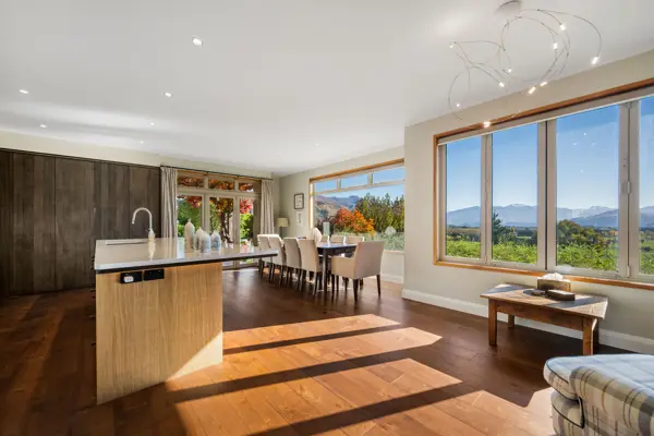 617 Mount Barker Road, select 3