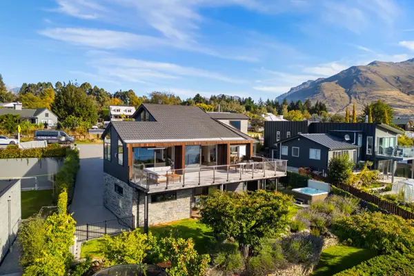 36 Oregon Drive, Kelvin Heights, Queenstown, photos 3