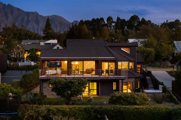 36 Oregon Drive, Kelvin Heights, Queenstown, photos 9