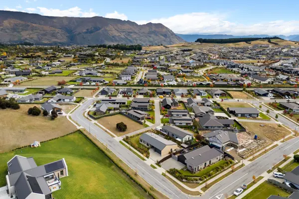 12 Pounamu Avenue, Wanaka, photos 15