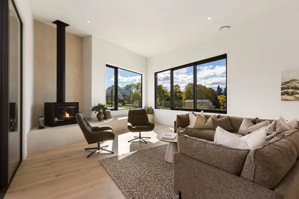 6 Stoneleigh Drive, select 2