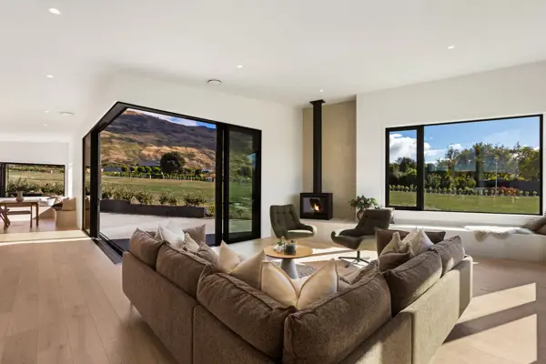 6 Stoneleigh Drive, Wanaka, photos 42