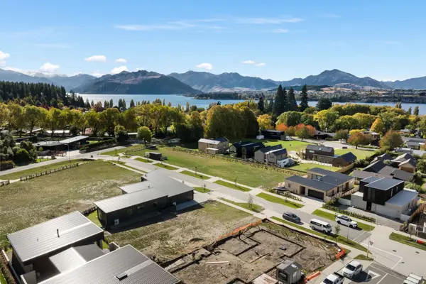 6 Stoneleigh Drive, Wanaka, photos 53