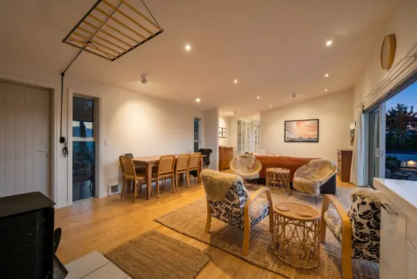 71 Westrica Ridge Lane, studio hero image 2