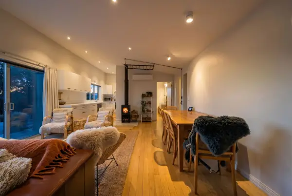 71 Westrica Ridge Lane, studio hero image 3